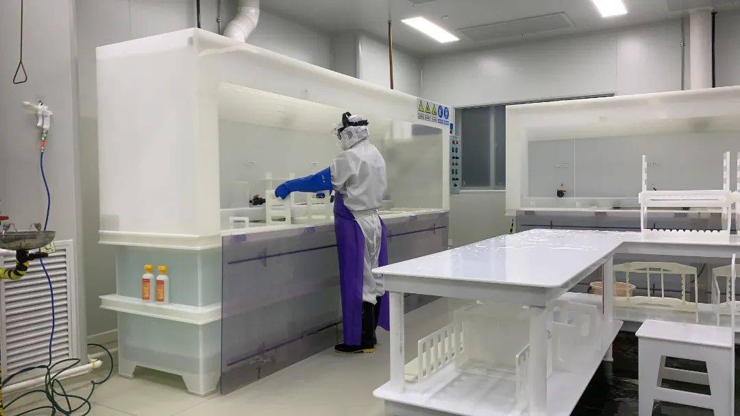 區(qū)內(nèi)重點(diǎn)材料企業(yè)獲北京市新材料產(chǎn)業(yè)基金首批投資，加速核心技術(shù)研發(fā)與產(chǎn)業(yè)升級(jí)